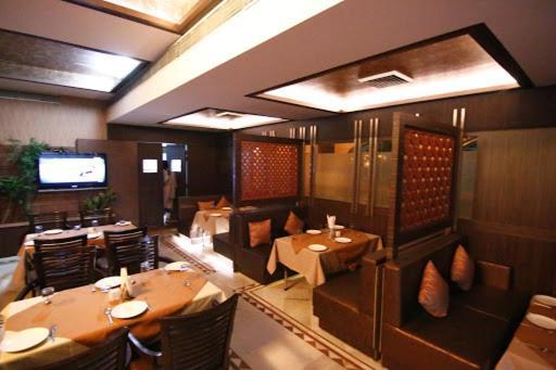 Rass Hotel Kanpur Extérieur photo