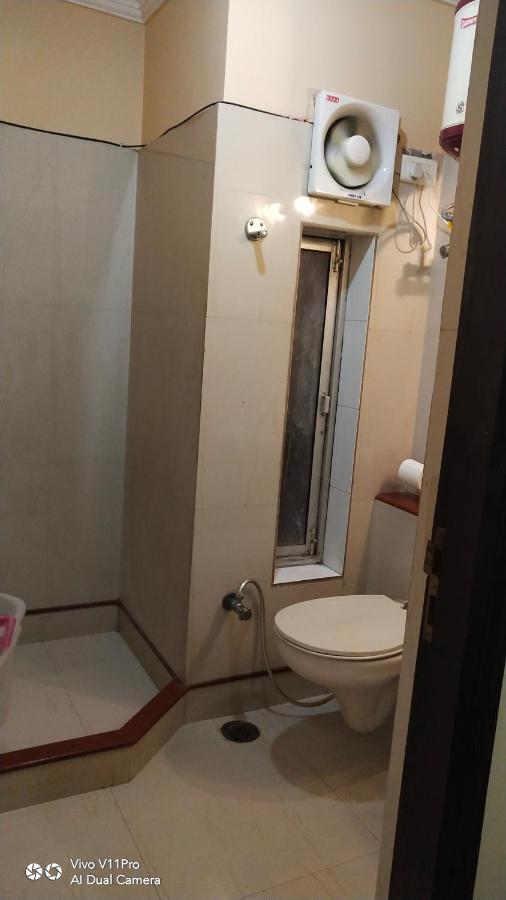 Rass Hotel Kanpur Extérieur photo